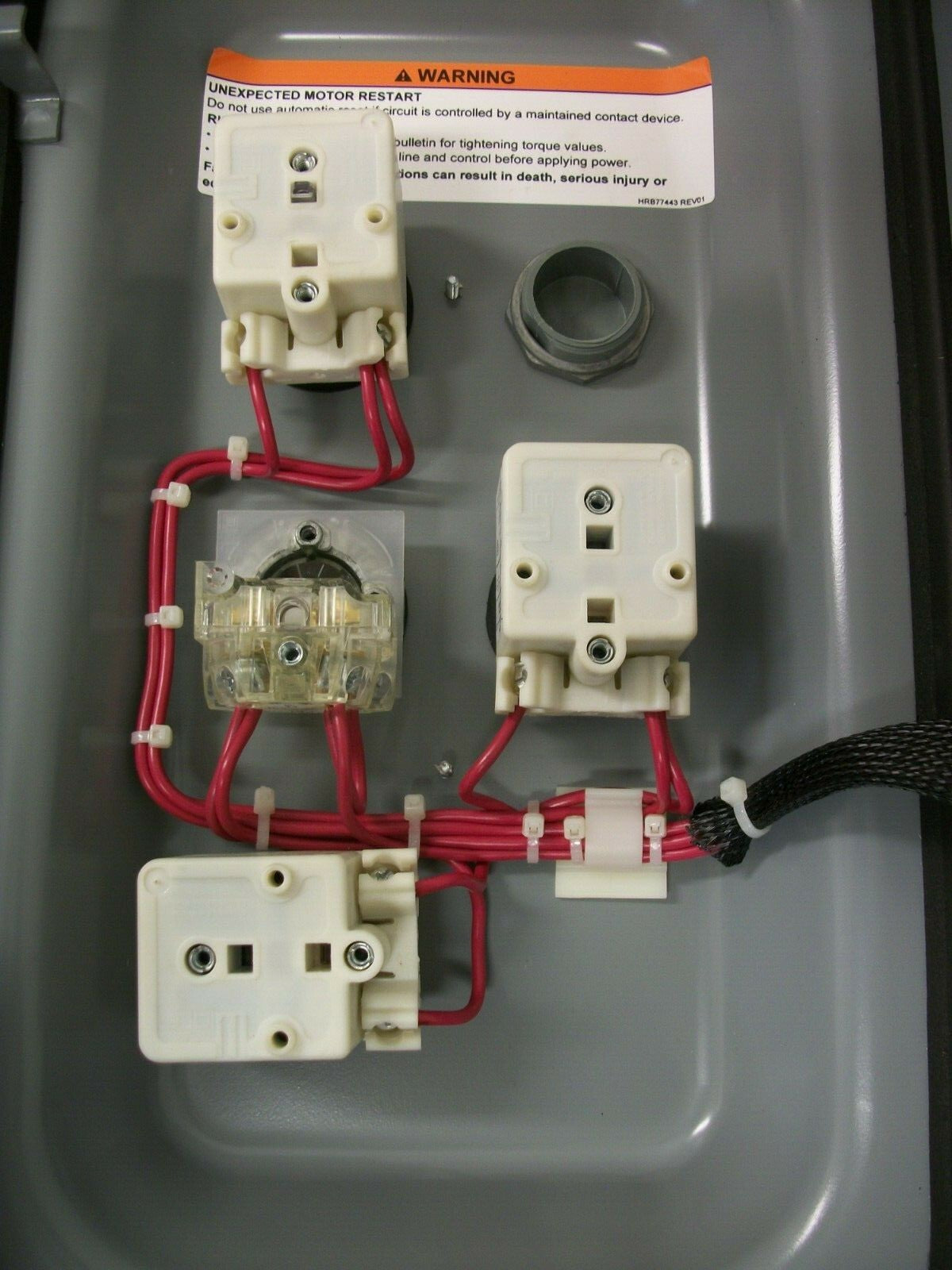 SQUARE D TESYS N SELF-PROTECTED COMBO MOTOR CONTROLLER SIZE 1 3R/12 600VOLT 10HP