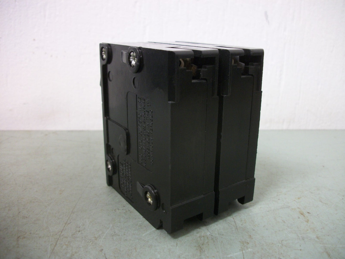 CHALLENGER TYPE C CIRCUIT BREAKER C220 20AMP 240VOLT 2POLE NOB