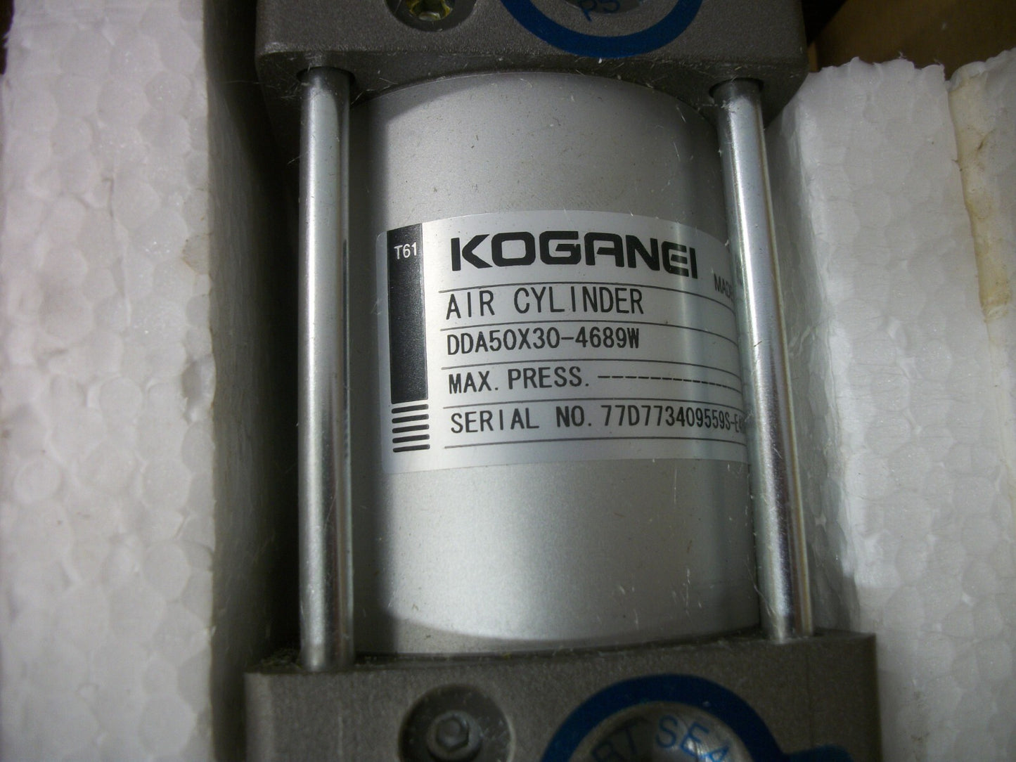 KOGANEI DDA50X30-4689W PNEUMATIC AIR CYLINDER DDA50X30-3-CS11TB2-4689W NIB