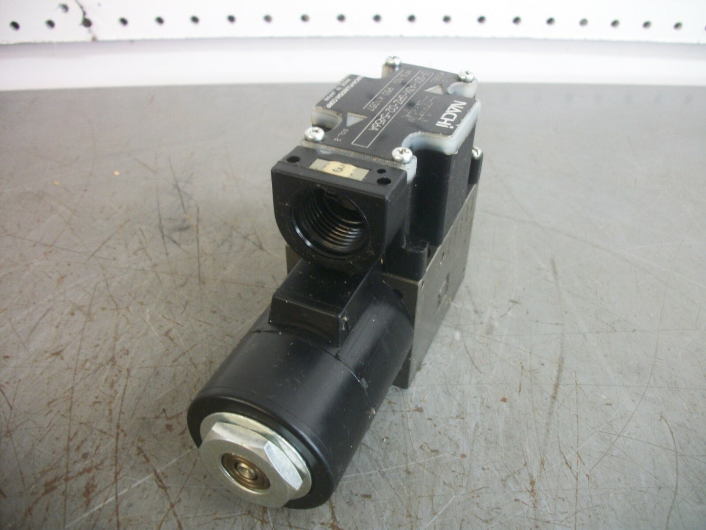 NACHI DIRECTIONAL CONTROL SOLENOID VALVE S-G01-A3X-GRZ-D2-5456A