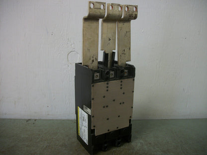 SQUARE D KHP CIRCUIT BREAKER KHP36175MT 175AMP 600VOLT 3POLE GRAY W/HARDWARE