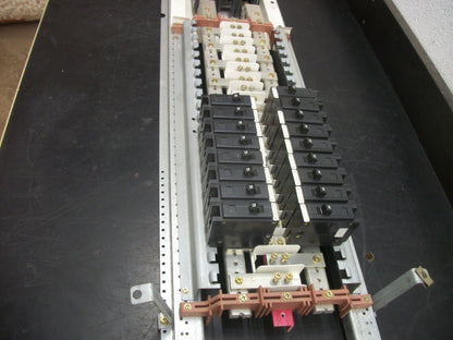 CUTLER-HAMMER PANELBOARD INTERIOR DK2400W 400AMP 240VOLT 1PH W/400A MAIN