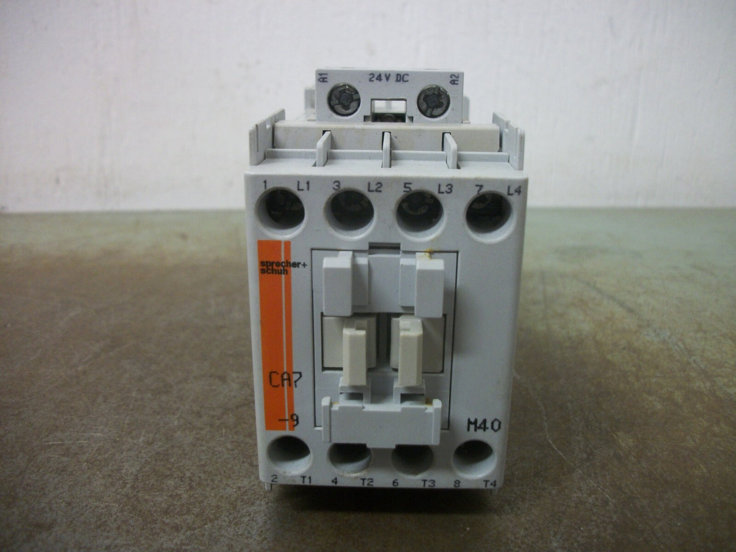 SPRECHER+SCHUH CONTACTOR CA7-9C-M40 25AMP 24VCOIL 3PH 600V 7.5HP