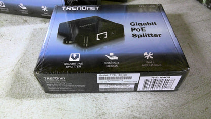 TRENDNET LOT OF 4 GIGABIT POWER OVER ETHERNET (PoE) SPLITTERS TPE-104GS
