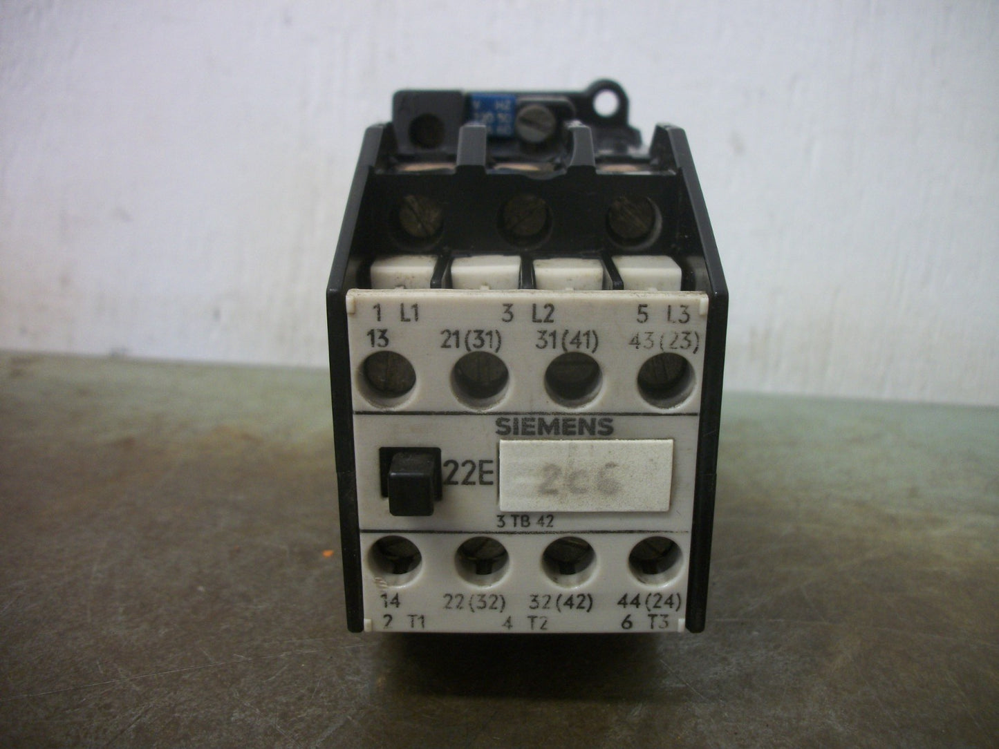 SIEMENS CONTACTOR 3TB4217-0A 30AMP 264VCOIL 3PH 600V 10HP