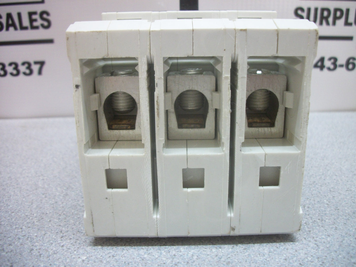 SIEMENS NGB CIRCUIT BREAKER NGB3B100 100AMP 600VOLT 3POLE NOB