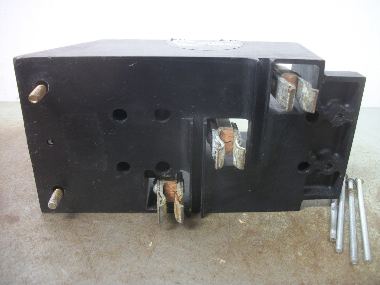 CUTLER-HAMMER TYPE CC CIRCUIT BREAKER ADAPTER