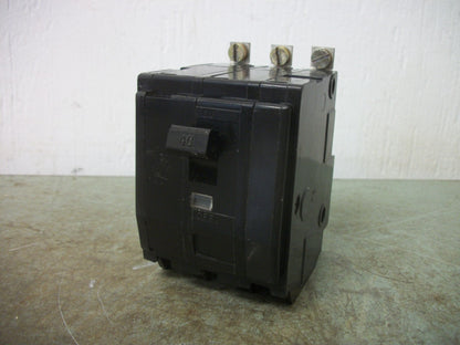 SQUARE D QOB CIRCUIT BREAKER QOB340 40AMP 240VOLT 3POLE OLD