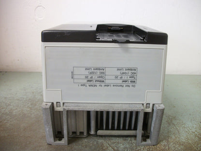 ALLEN-BRADLEY POWERFLEX 70 7.5HP AC DRIVE 20AD011A3AYNANNN 460VOLT 3PH 11AMP NOB