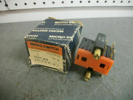 HONEYWELL MICRO SWITCH 2N.C. 2N.O. CONTACT BLOCK PTCR NIB