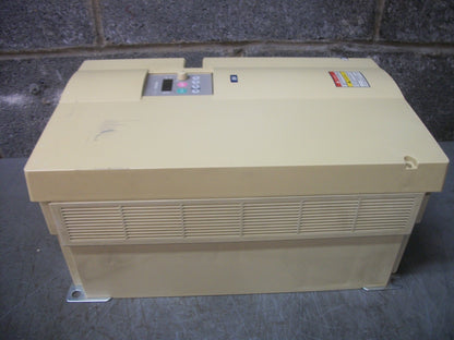 TOSHIBA 25HP TRANSISTOR INVERTER DRIVE VFS5-5270UPH 575VOLT 27AMP 3PH