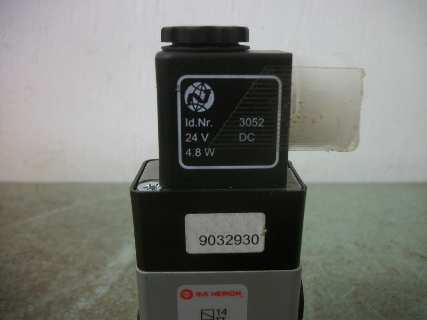 IMI HERION SOLENOID VALVE 9032930 24VCOIL NOB