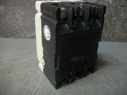 CUTLER-HAMMER ED CIRCUIT BREAKER ED3125W 125AMP 240VOLT 3POLE BLUE