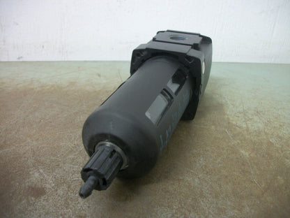 WILKERSON PNEUMATIC LUBRICATOR L18-03-LK00 150PSIG