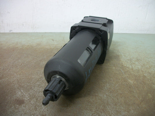 WILKERSON PNEUMATIC LUBRICATOR L18-03-LK00 150PSIG