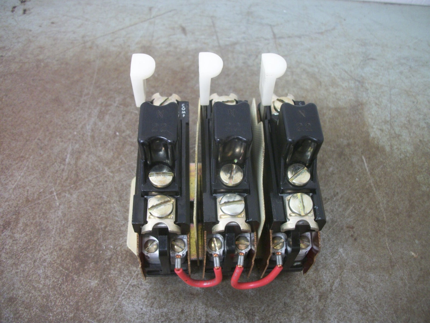 ALLEN-BRADLEY THERMAL OVERLOAD RELAY 816CM-BOV16 816CM-B0V16