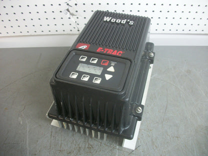 TB WOOD'S 2HP MICRO-INVERTER DRIVE XFC2002-0C 3KVA 230VOLT 7.5AMP 3PH