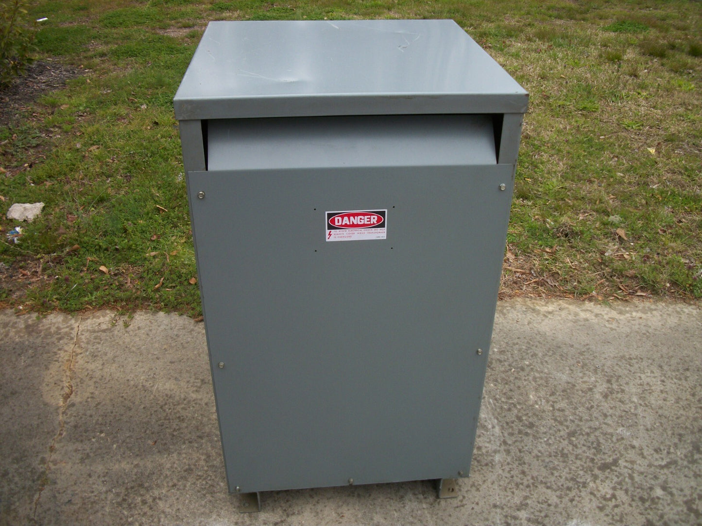 SQUARE D SORGEL 100KVA 1PH TRANSFORMER 100S3H HV 240X480 LV 120/240