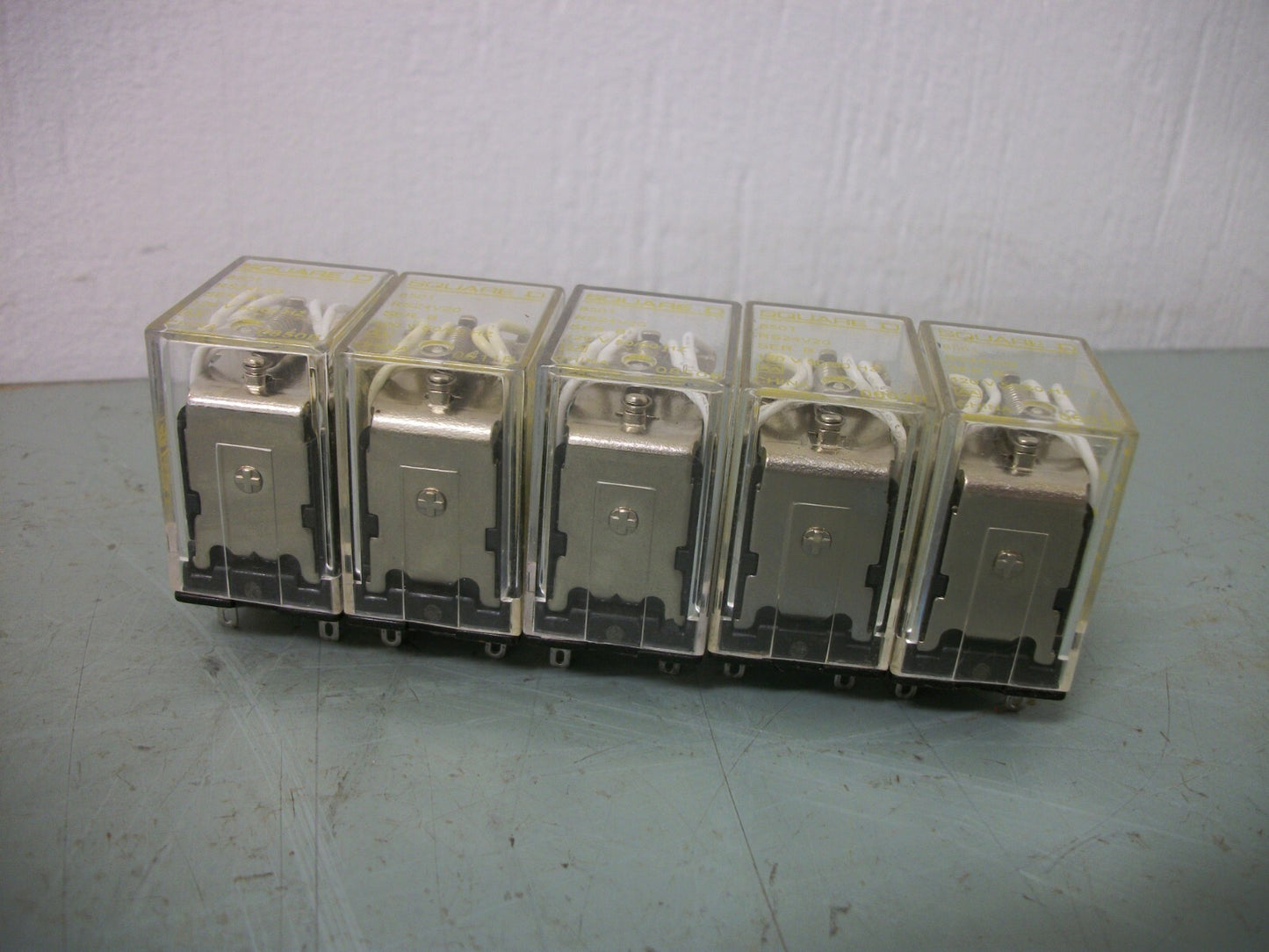 SQUARE D LOT OF 5 SERIES B 4PDT MINI GP RELAYS 8501RS24V20 120VCOIL 3AMP