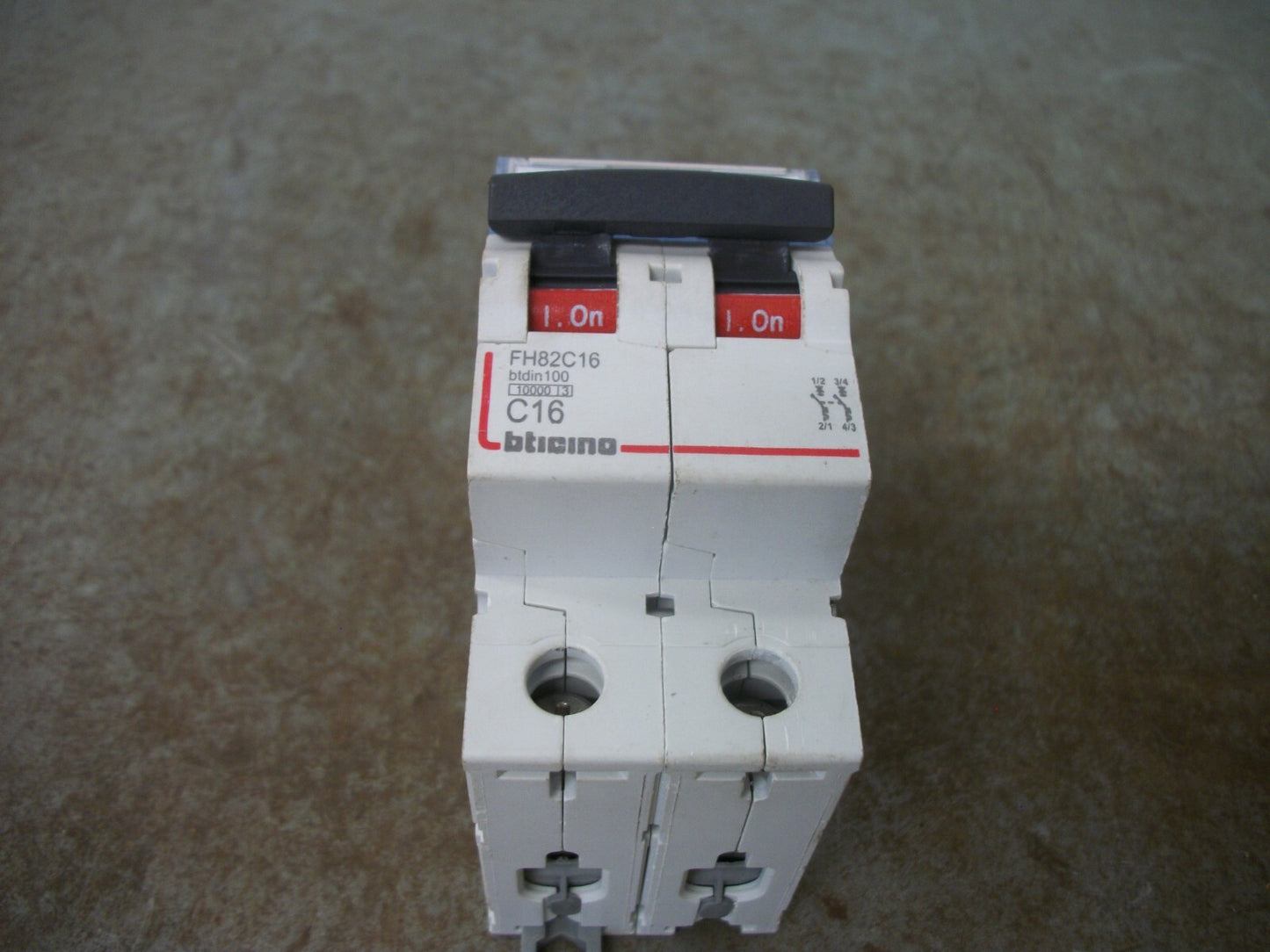 BTICINO MOTOR CIRCUIT BREAKER FH82C16 16AMP 400VOLT 2POLE