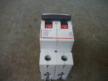 BTICINO MOTOR CIRCUIT BREAKER FH82C16 16AMP 400VOLT 2POLE