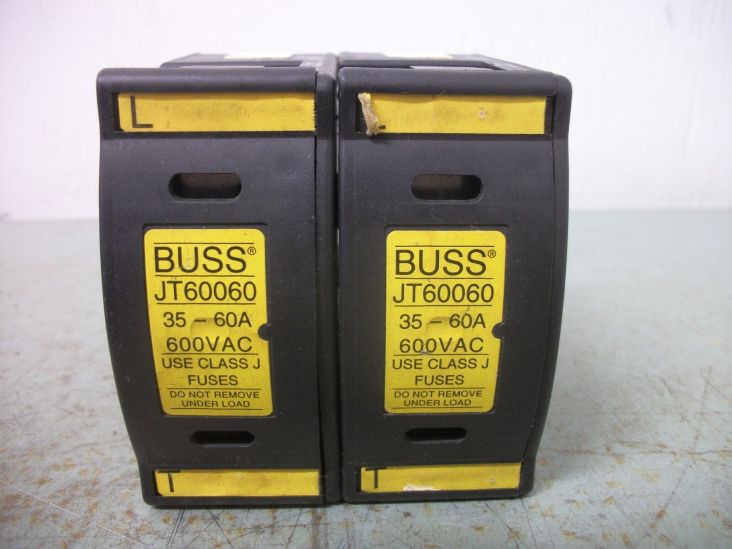 BUSSMANN LOT OF 2 CLASS J FUSEHOLDERS JT60060 35-60AMP 600VOLT 1POLE
