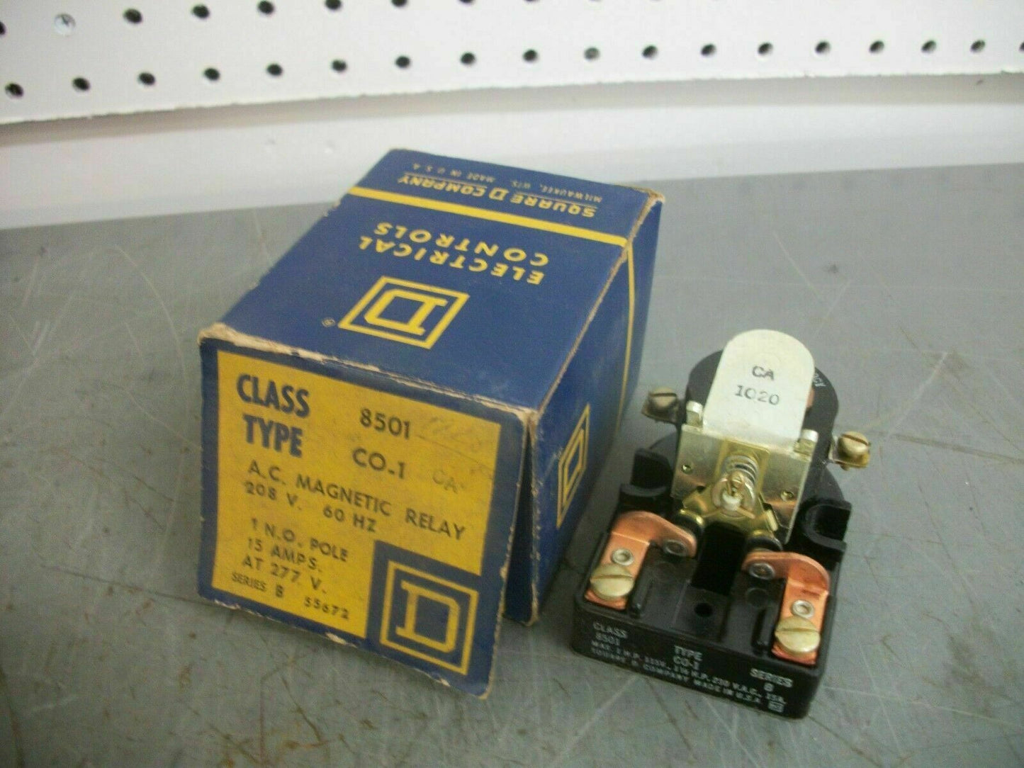 SQUARE D AC MAGNETIC RELAY 8501CO1 15AMP 277VOLT 208VCOIL NIB