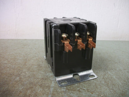 SIEMENS DEFINITE PURPOSE CONTACTOR 42BF35AF 30AMP 120VCOIL 3PH 600V 15HP