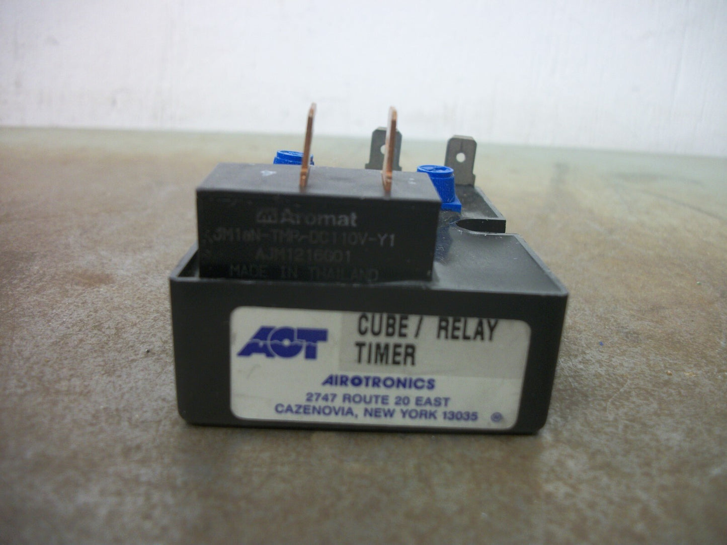 AIROTRONICS 3-30SEC CUBE/RELAY SOLID STATE TIMER TGKAD1030/030AA2J 120VOLT 20AMP