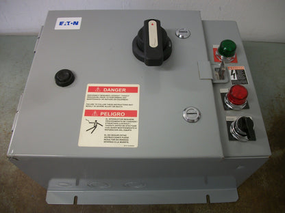 CUTLER-HAMMER STARTER COMBO TYPE 1 XTCE009B10 120VCOIL 15A BREAKER