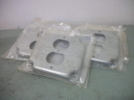 HUBBELL LOT OF 7 SINGLE DUPLEX RECEPTACLE STEEL COVERS 902C NEW