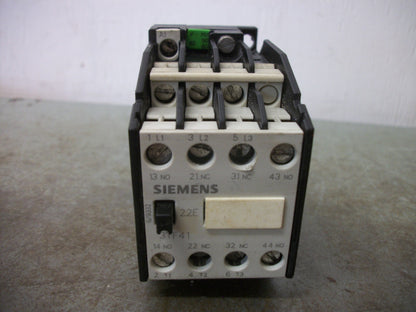 SIEMENS CONTACTOR 3TF4122-0A 20AMP 42VCOIL 3PH 600V 10HP