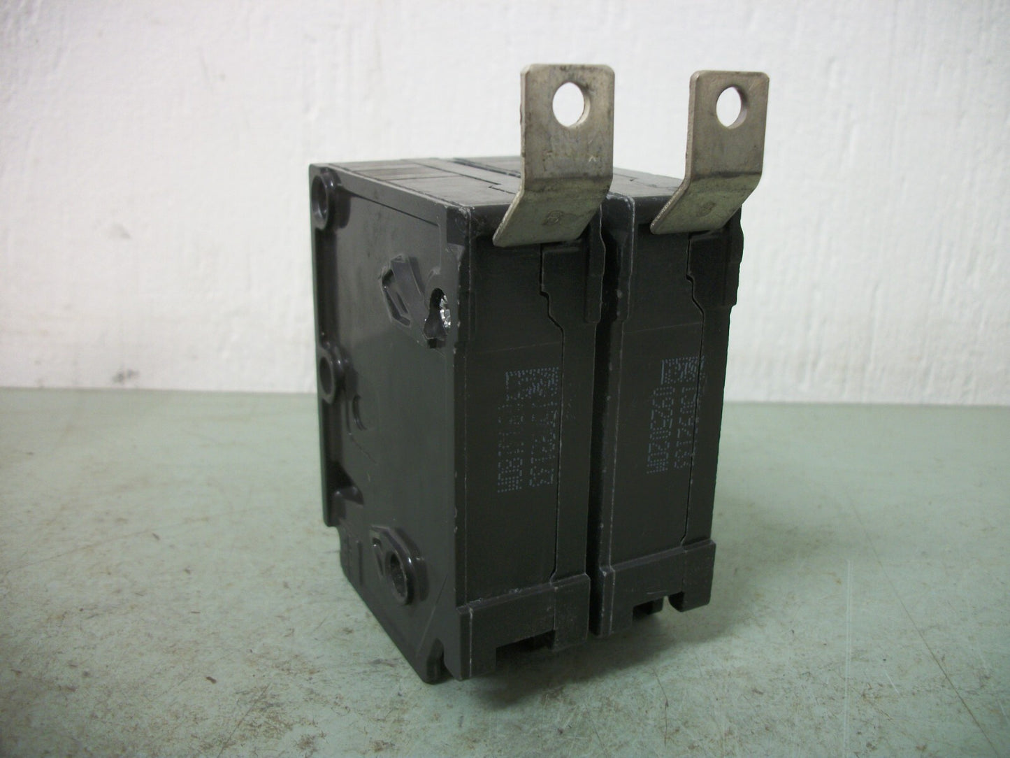 SIEMENS BL CIRCUIT BREAKER B2100 100AMP 240VOLT 2POLE