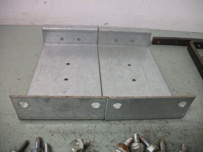 ITE/SIEMENS BREAKER MOUNTING HARDWARE KIT FOR  ED, HED BREAKERS 125 AMP