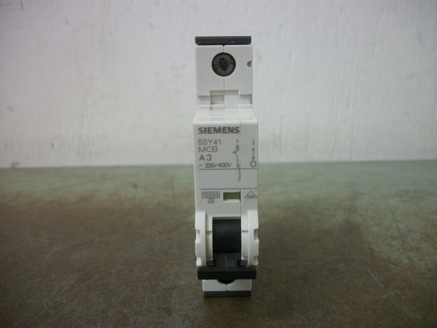 SIEMENS MINI CIRCUIT BREAKER 5SY41MCBA3 5SY4103-5 3AMP 400VOLT 1POLE
