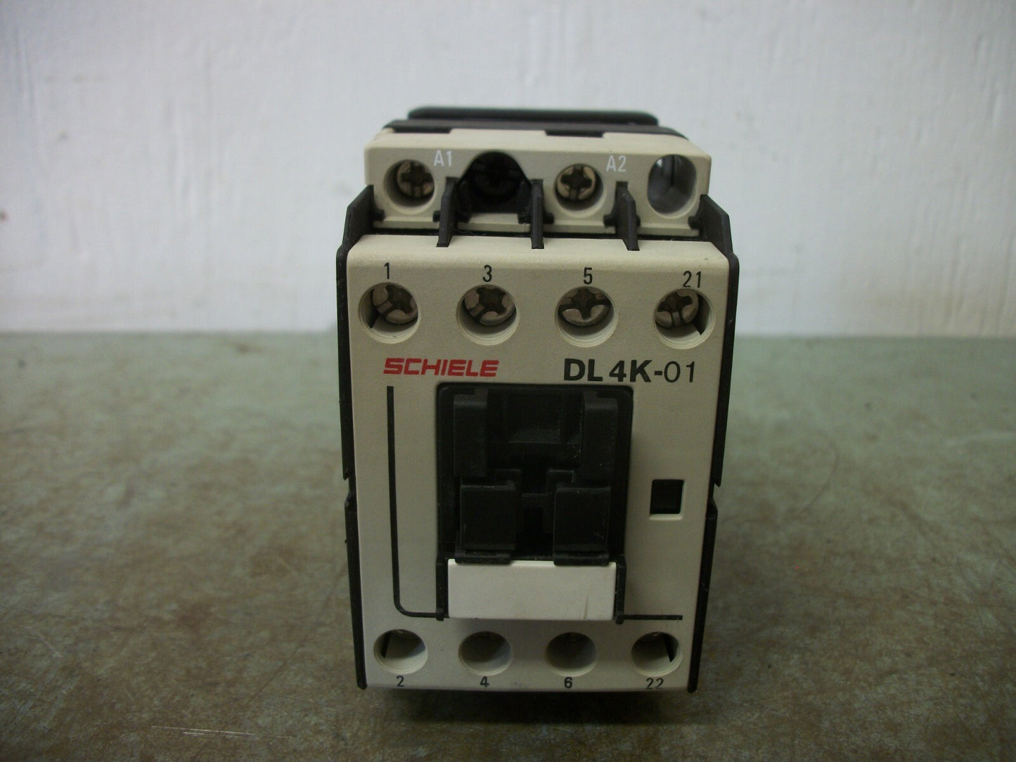 SCHIELE CONTACTOR DL4K-01 20AMP 48VCOIL 3PH 600V 5HP NOB