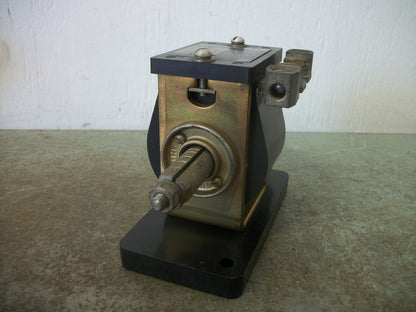 ALLEN-BRADLEY INSTANTANEOUS TRIP RELAY 809-A03E 4AMP 600VOLT