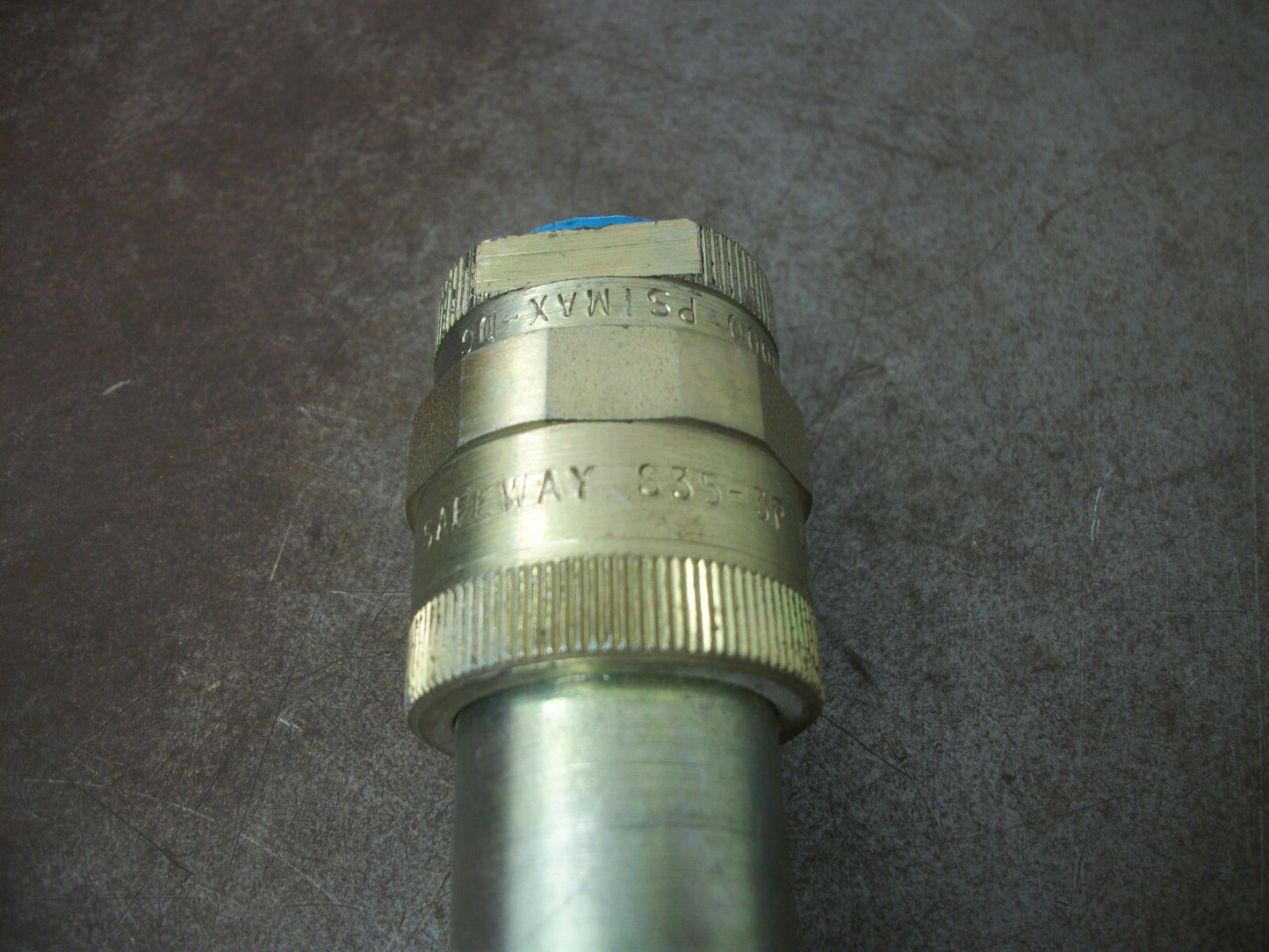 SAFEWAY HYDRAULIC QUICK CONNECT HOUSE COUPLING S35-3P NOB