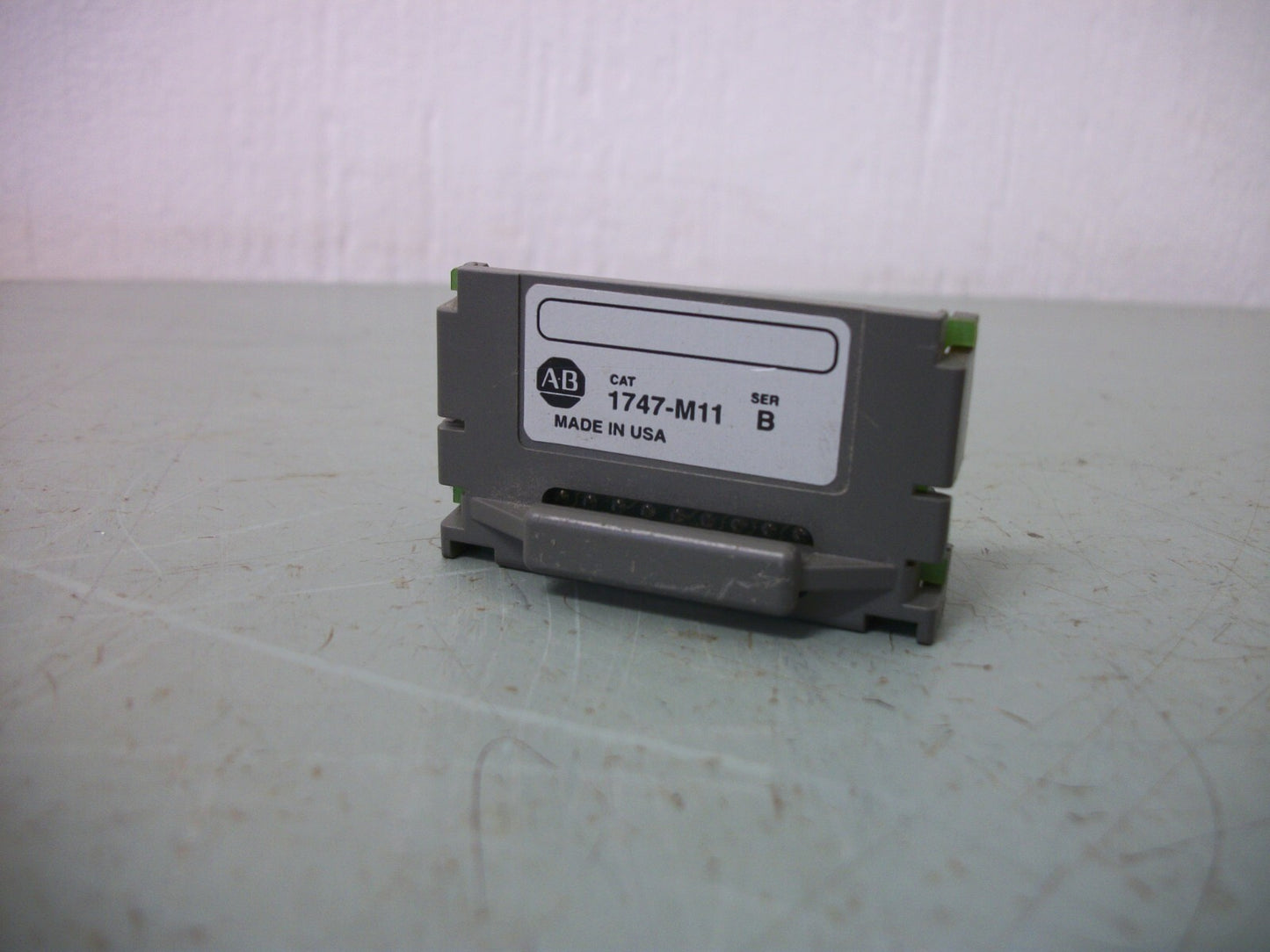 ALLEN-BRADLEY SLC 500 MEMORY MODULE SER B 1747-M11