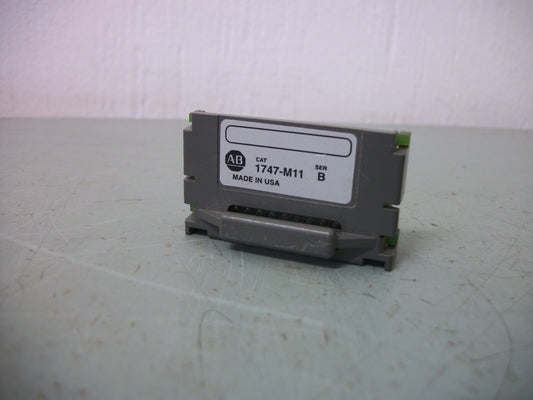 ALLEN-BRADLEY SLC 500 MEMORY MODULE SER B 1747-M11
