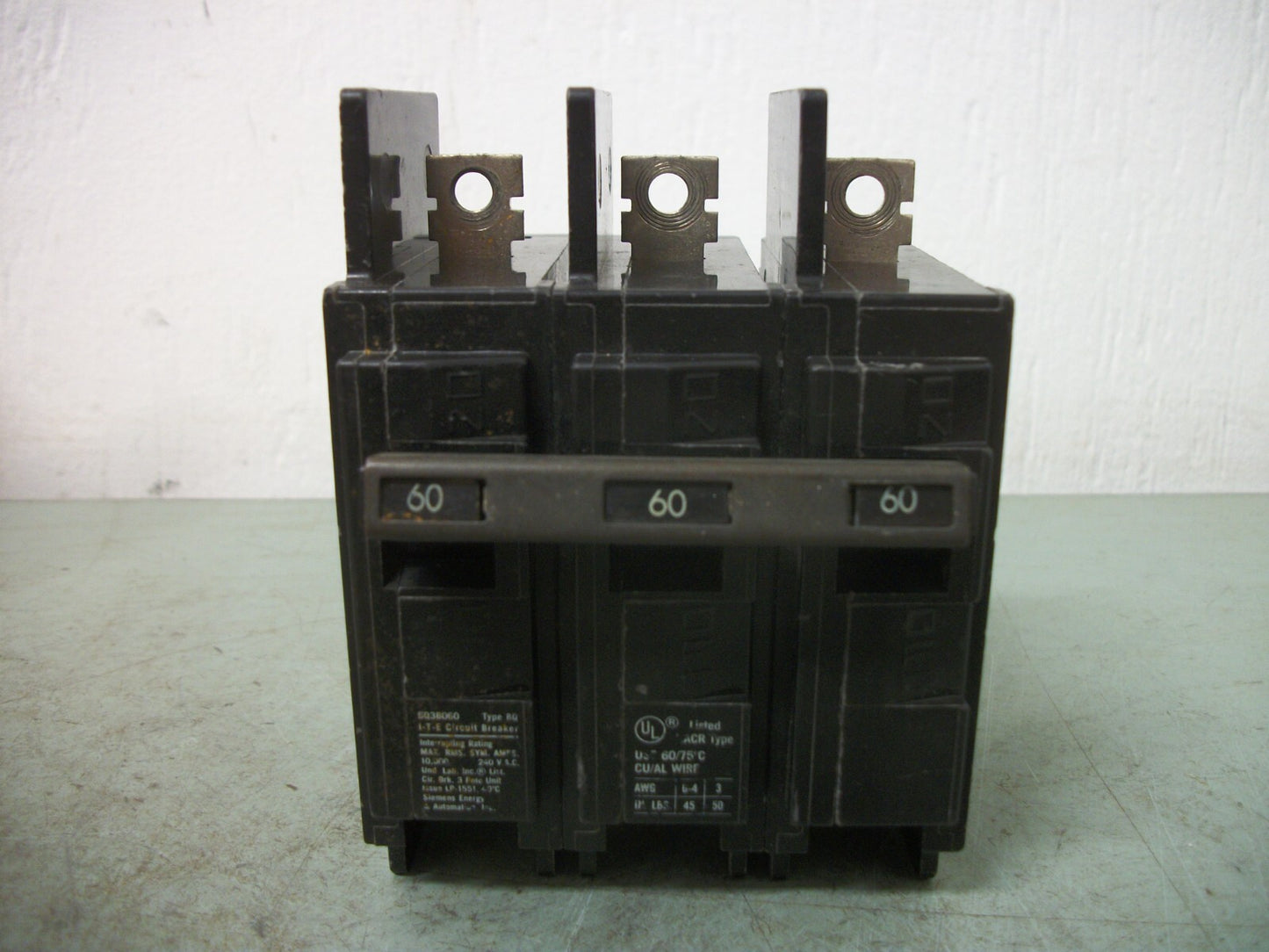 SIEMENS BQ CIRCUIT BREAKER BQ3B060 60AMP 240VOLT 3POLE