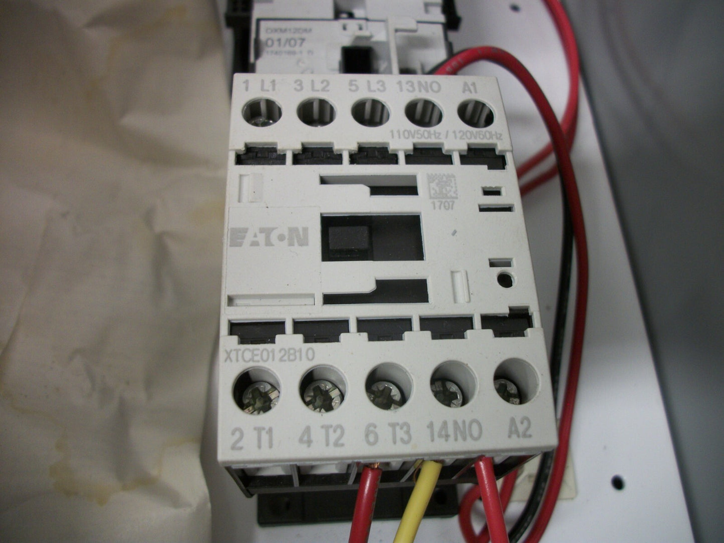 CUTLER-HAMMER ENCL CONTACTOR TYPE 12 XTCE012B10 120VCOIL 3PH 600V 10HP NOB