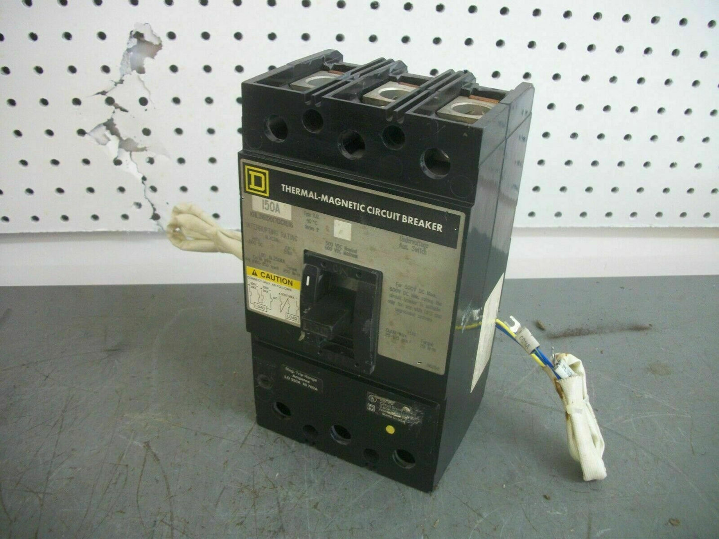 SQUARE D KHL CIRCUIT BREAKER KHL3615017DC1616 150AMP 600VOLT 3POLE W/UV & AUX