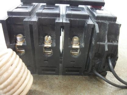 CUTLER-HAMMER BA CIRCUIT BREAKER BAB3030CS 30AMP 240VOLT 3POLE W/SHUNT & NEUTRAL