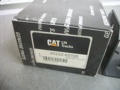 CAT PULLEY BRACKET 95222-03700 NIB