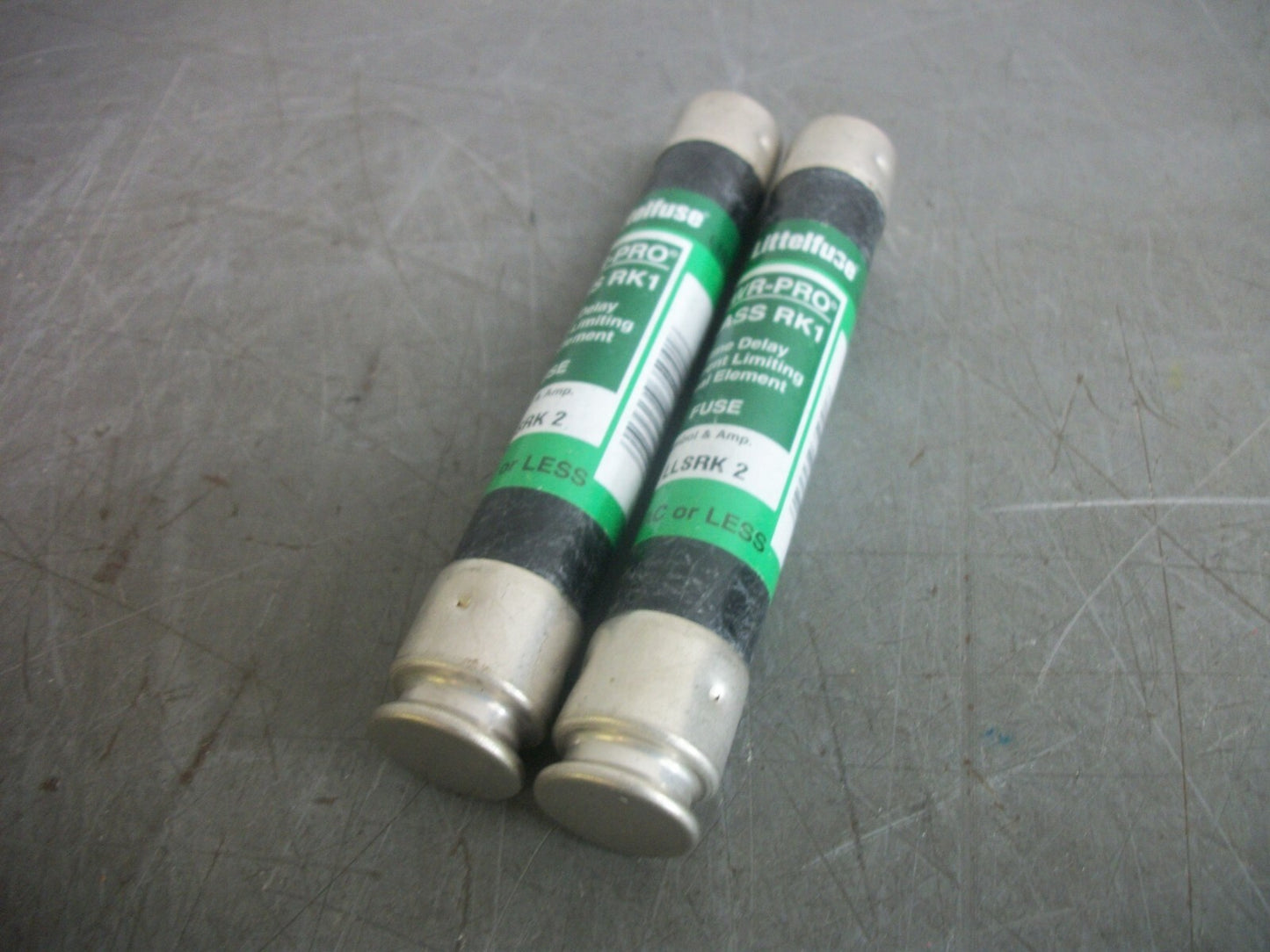 LITTELFUSE LOT OF 2 POWR-GARD FUSES LLSRK2 2AMP 600VOLT NOB