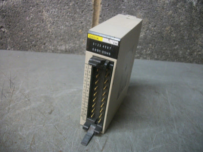 OMRON 24VDC 1.0AMP POINT 4.0AMP OUTPUT UNIT C200H-OD21A