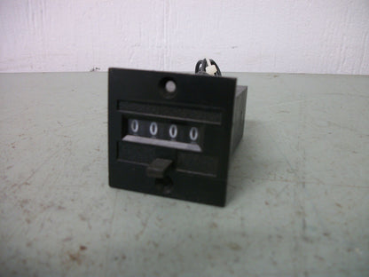 DURANT 4-DIGIT ANALOG COUNTER MODULE 4-Y-41314-402-MEQ-U NOB