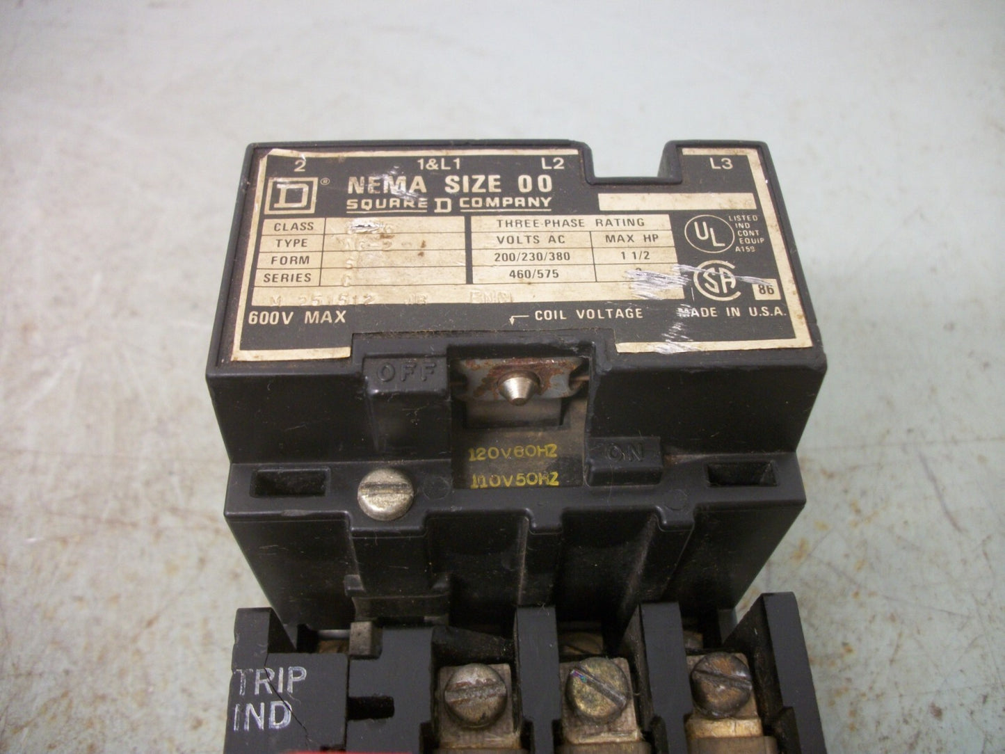 SQUARE D SIZE 00 MOTOR STARTER 8536AG2 120VCOIL 3PH 600V 2HP