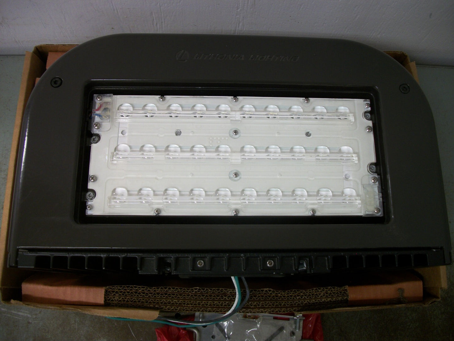 LITHONIA LIGHTING LUMINAIRE CSXW LED 30C 1000 40K TFTM MVOLT DDBXD NOB